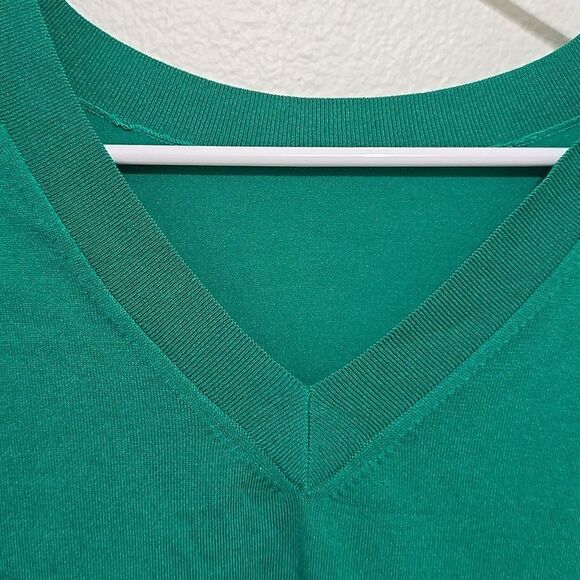 Express Green V-Neck Women's Sweater Xs - Picture 2 of 8